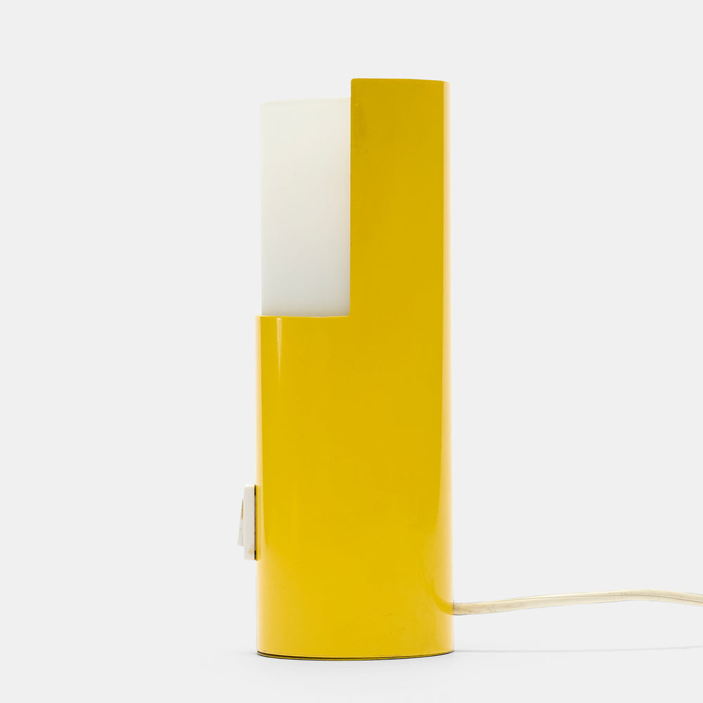 Stilnovo enameled steel and glass table lamp, Italy 1960s
