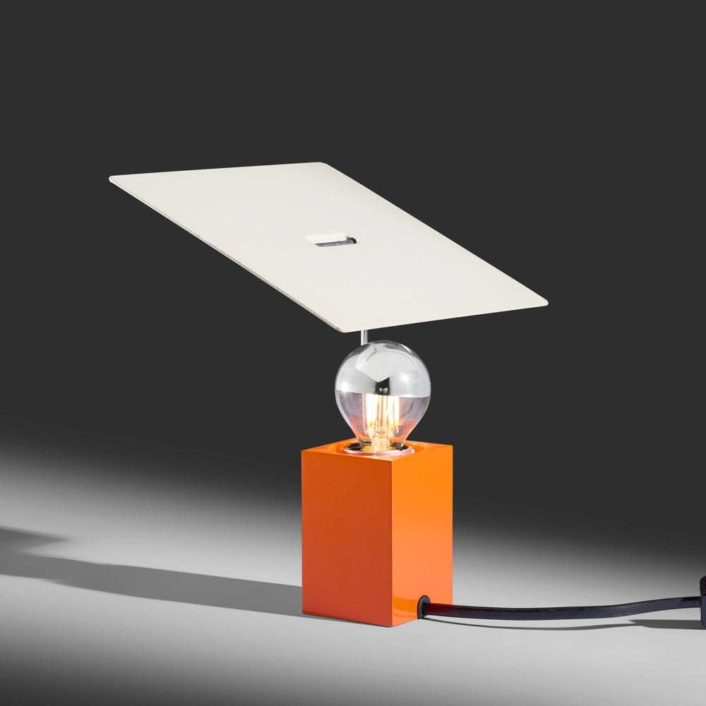 Antonio Macchi Cassia Table lamp, model 610 Arteluce Italy, 1973