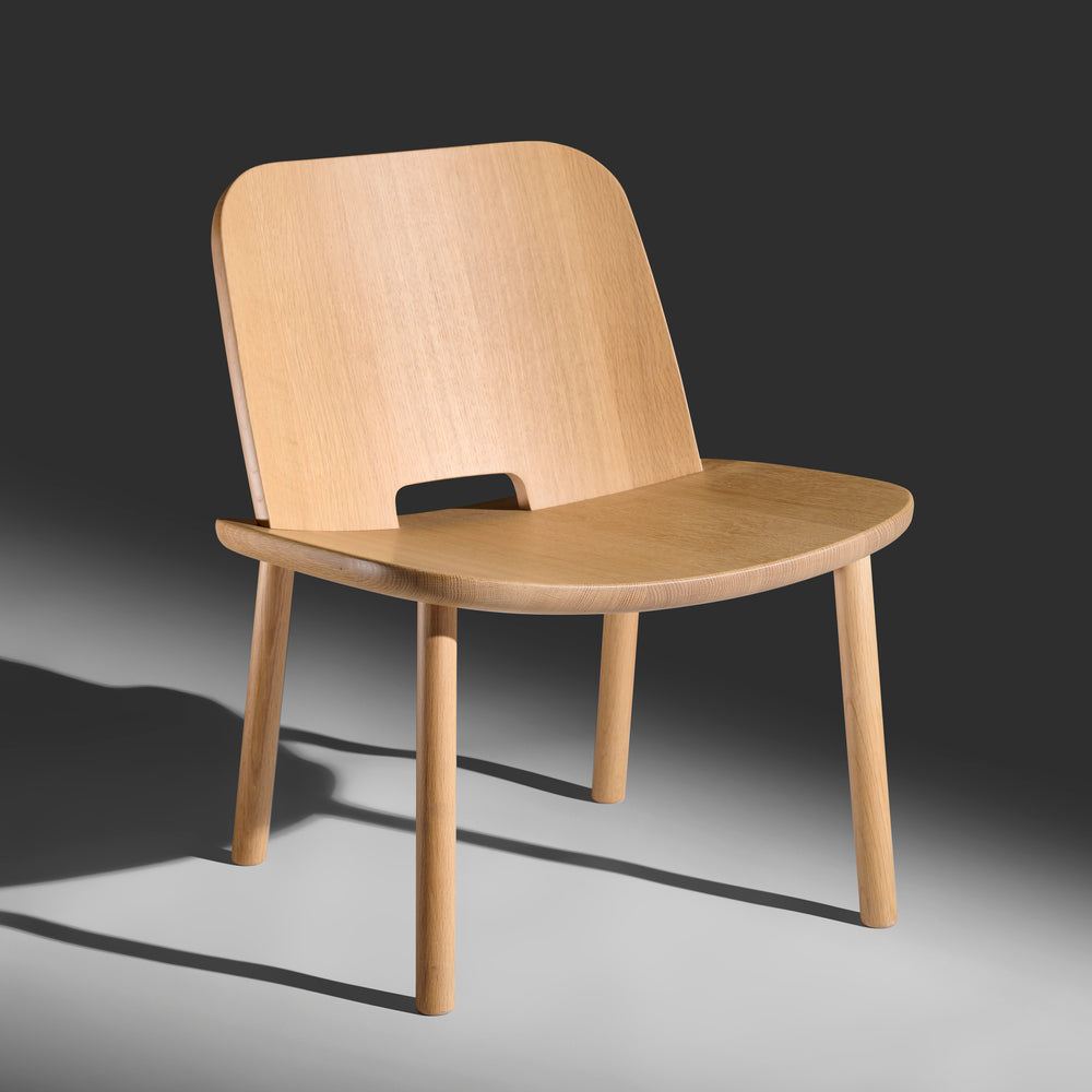 Jasper Morrison solid oak model "Fugu" lounge chair for Maruni Collection Japan, 2018