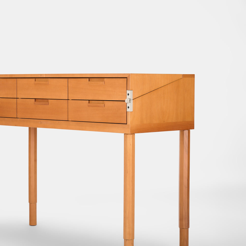 Antonio Citterio 'Elios" writing desk console for B&B Italia, 1990