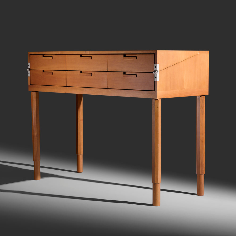 Antonio Citterio 'Elios" writing desk console for B&B Italia, 1990