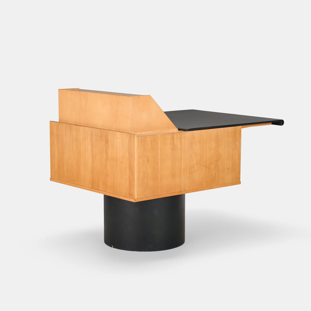 Gianfranco Frattini Sesamo desk for Bernini Italy, 1980s