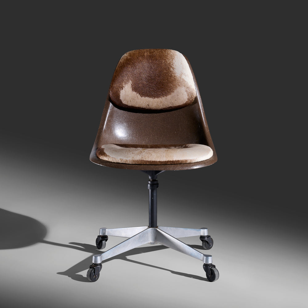 Charles and Ray Eames Secretarial Plastic Pivot chair, model PSCC-4 for Herman Miller USA, 1958