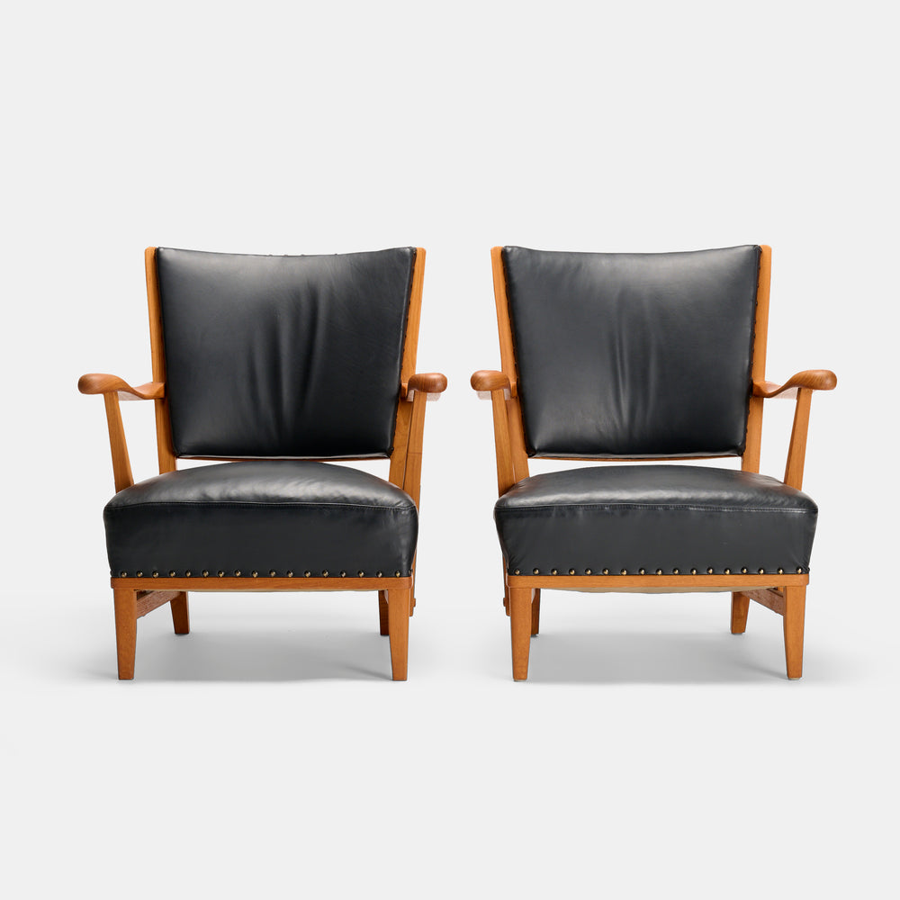 Elias Svedberg rare pair of lounge Chairs produced by Sparreholms Snickerifabrik for the HSB 1939