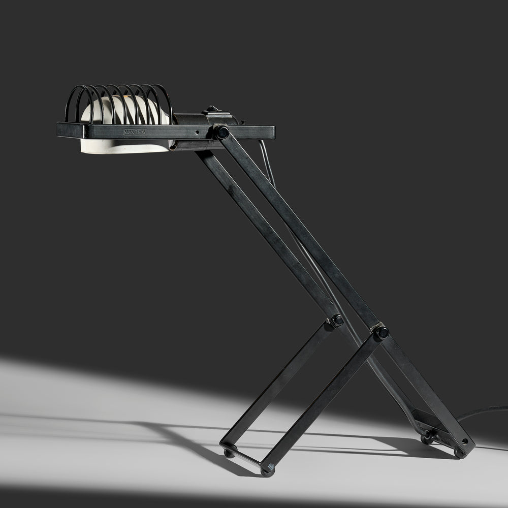 Ernesto Gismondi "Sintesi" black adjustable task lamp for Artemide, Italy, 1970s