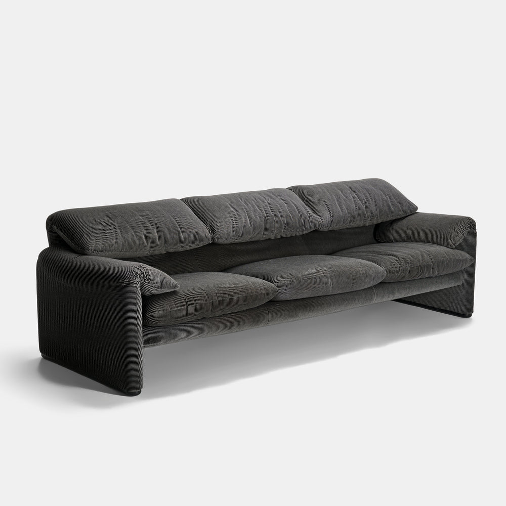 Vico Magistretti Maralunga Sofa for Cassina Italia, circa 1990s in original striped velvet upholstery