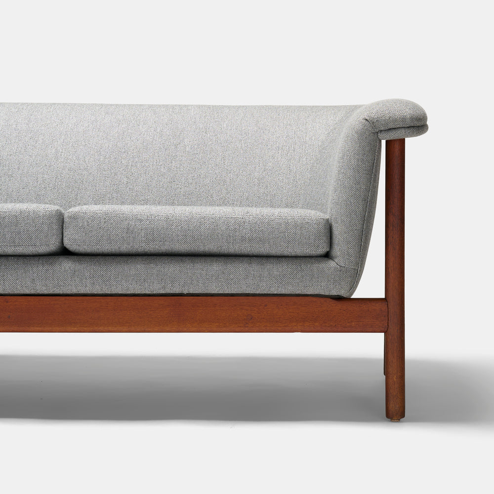 Professionally reupholstered sculptural four seat sofa by Westnofa, Norway circa 1965.