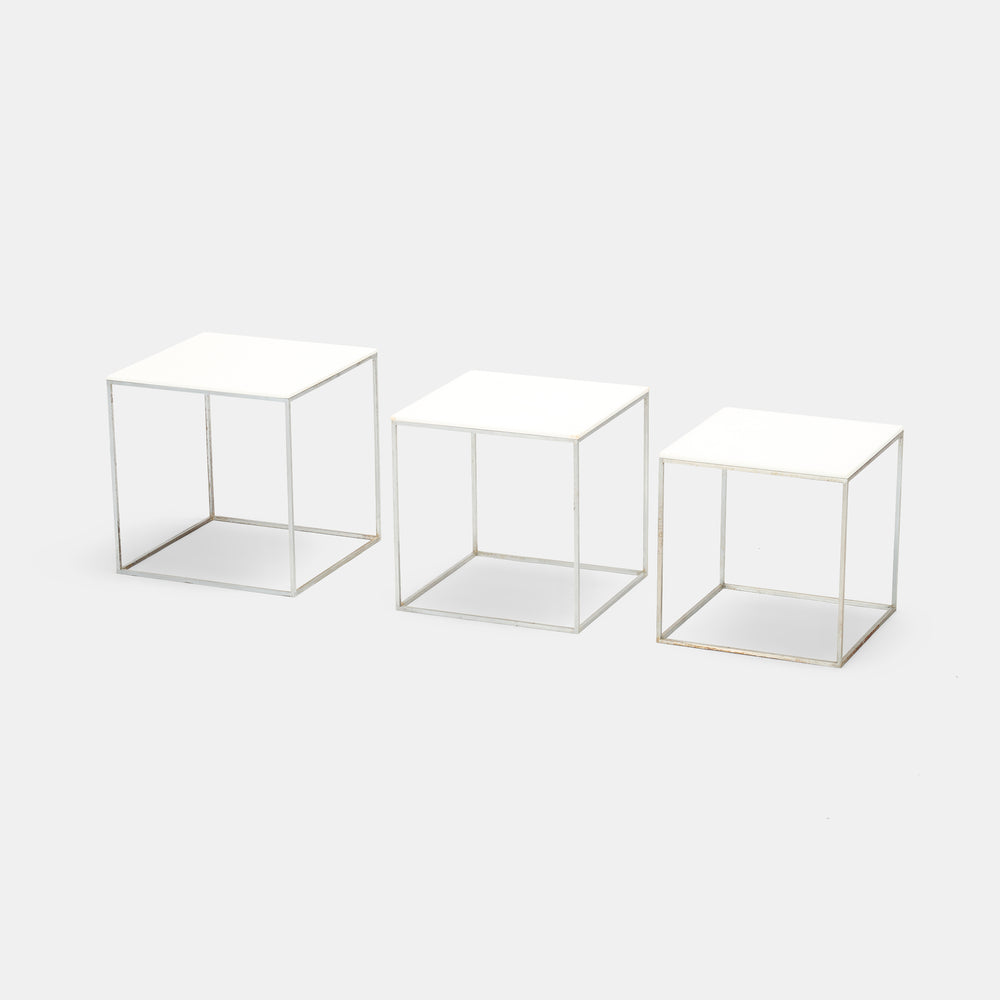 Poul Kjaerholm model "PK 71" nesting cube side tables set of three produced by E. Kold Christensen