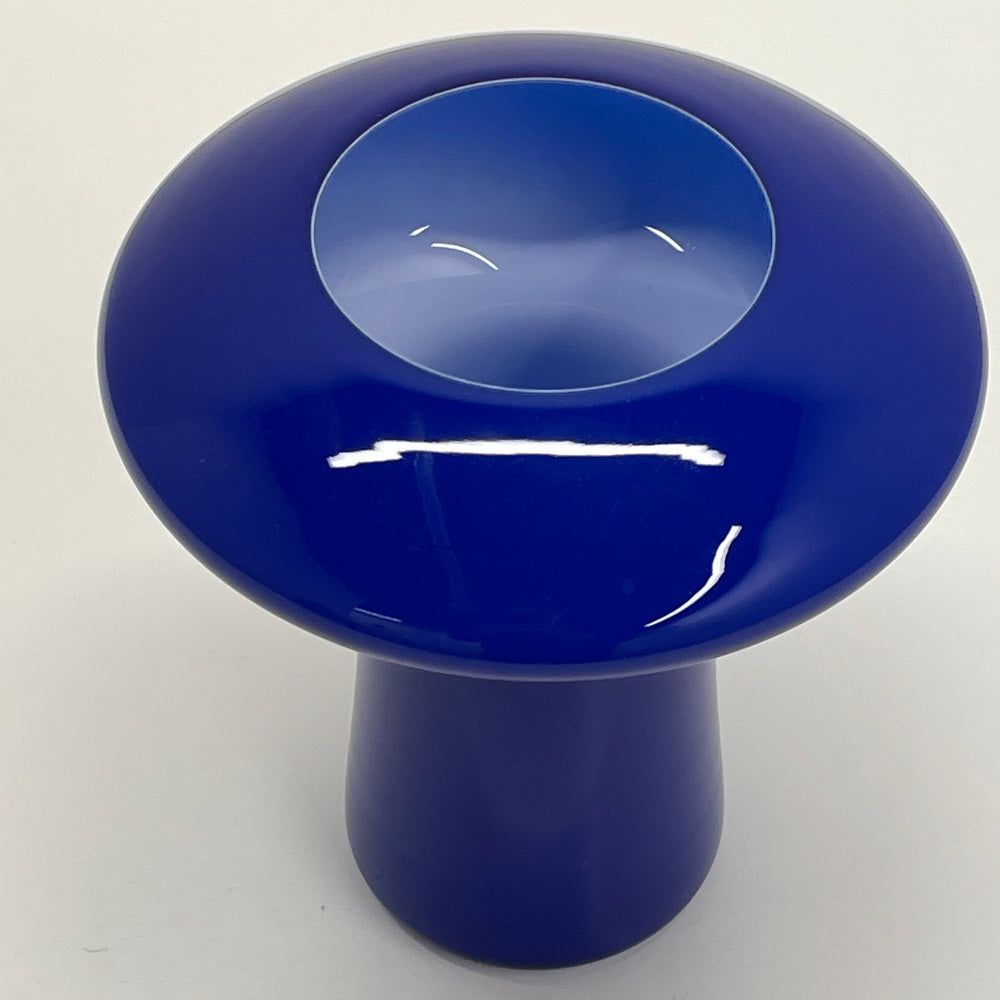 Angelo Mangiarotti blue glass vase for Knoll International, Italy, circa 1968