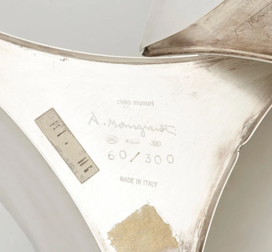 Angelo Mangiarotti set of two hand-hammered sterling silver vases for Cleto Munari Italy, 1970