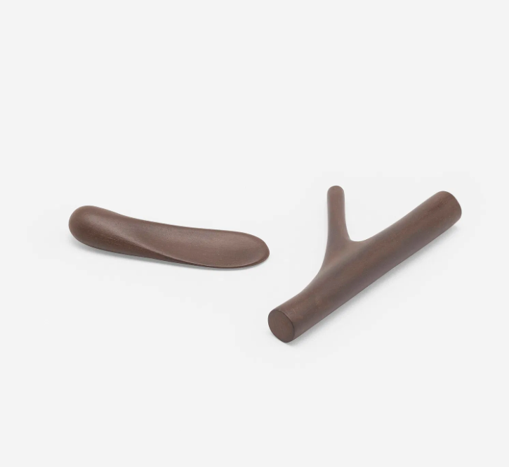 Guillaume Bardet Sculpture de poche n°8 and 10 (Saturday, 9 January and Monday, 11 January 2010) (two works) France, 2010 earthenware