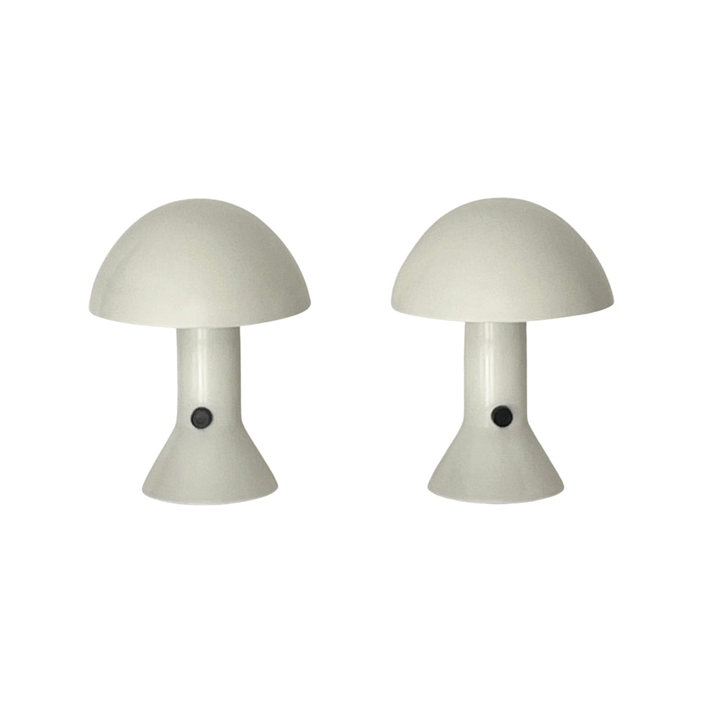 Elio Martinelli pair of white "Elmetto" model 685 table lamps by Martinelli Luce